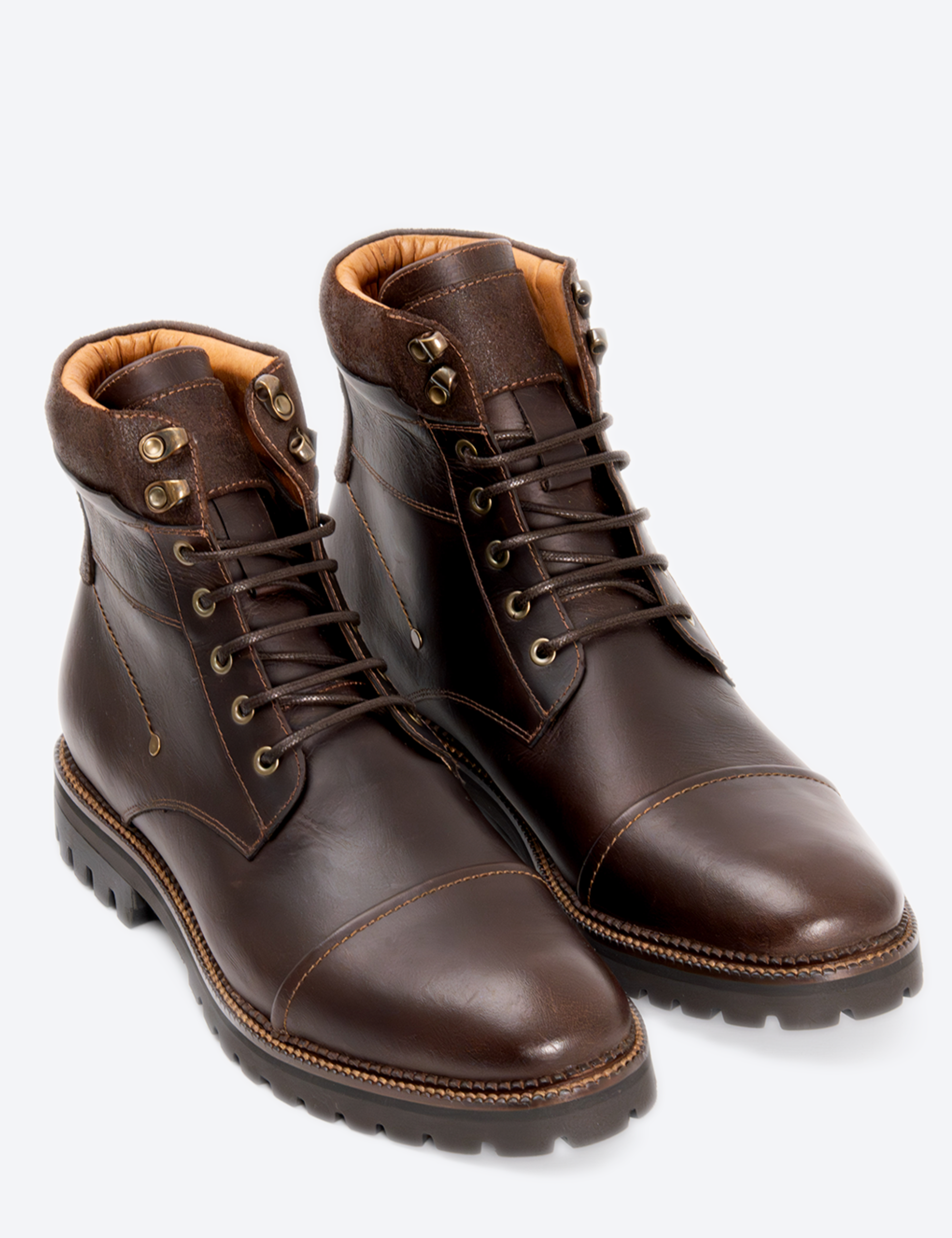 BOTAS MESINA CAFÉ