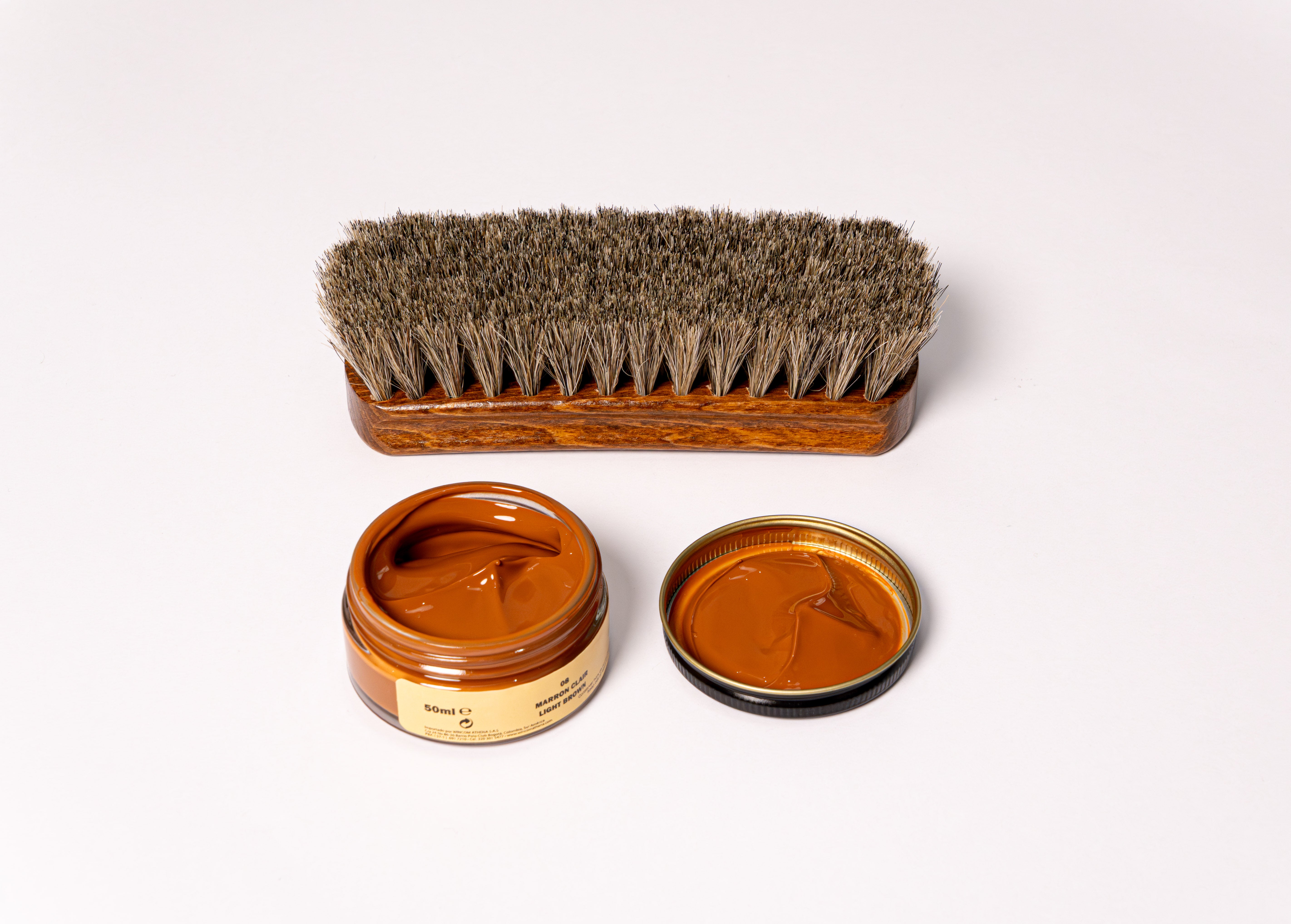 COMBO 4 : Shoe Cream Marrón Oscura y Negra - Renovador - Crema Esencial - Grasa Fina - Cepillo crin