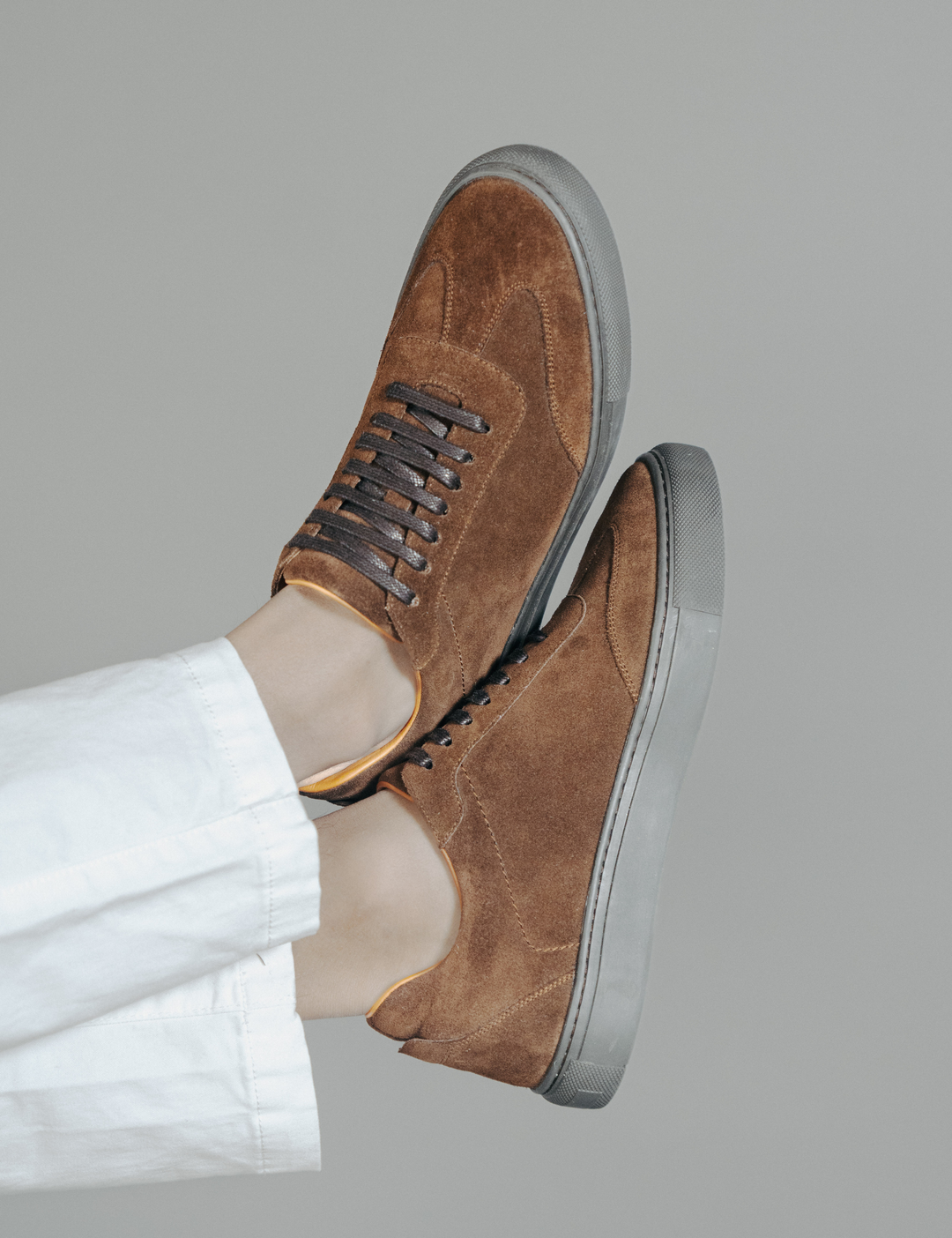 SNEAKER ESTOCOLMO CAFÉ