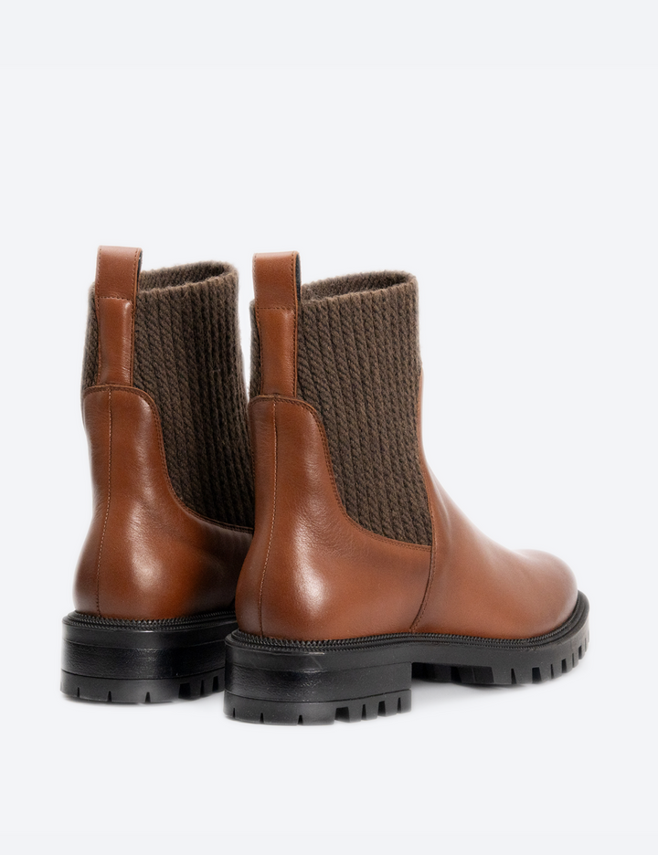 BOTIN CROACIA ALMENDRA
