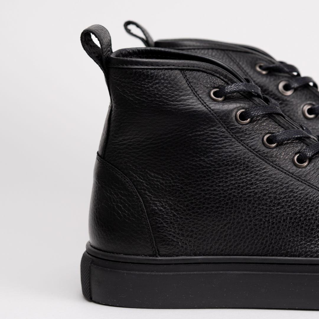SNEAKER DINAMARCA NEGRO