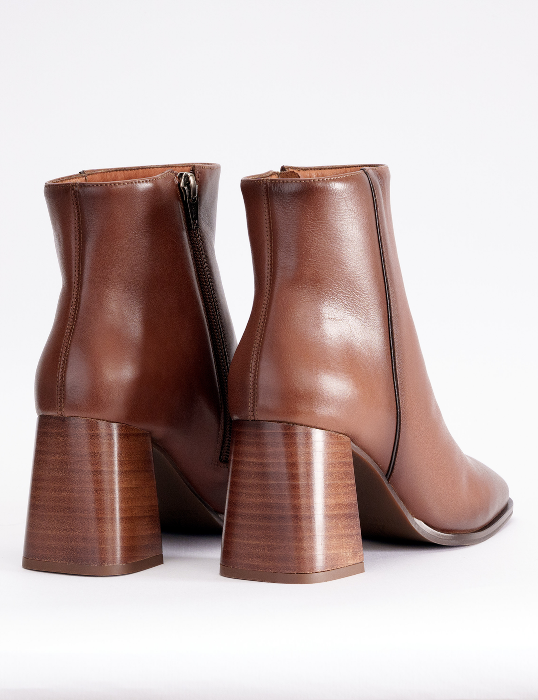 BOTINES RUMANIA ALMENDRA