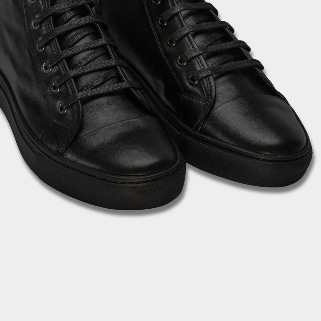 SNEAKER DINAMARCA NEGRO