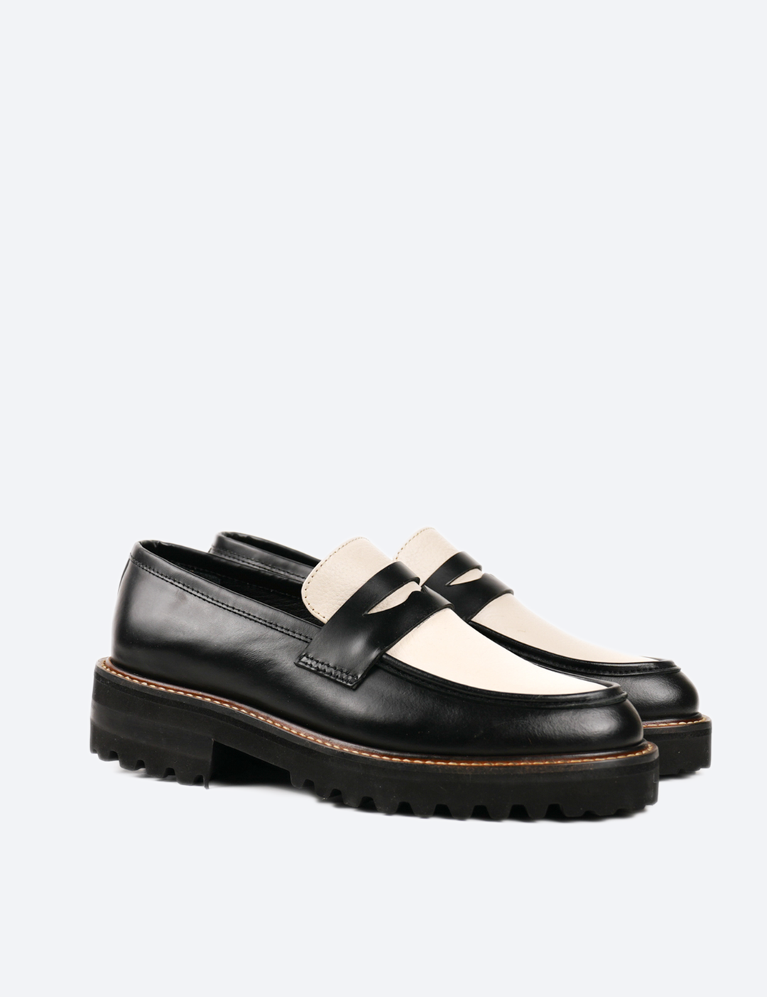 MOCASIN DONATO NEGRO X BEIGE
