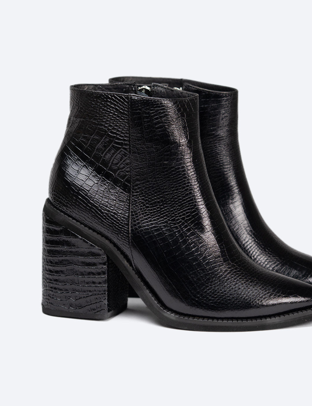 BOTIN GRECIA NEGRO