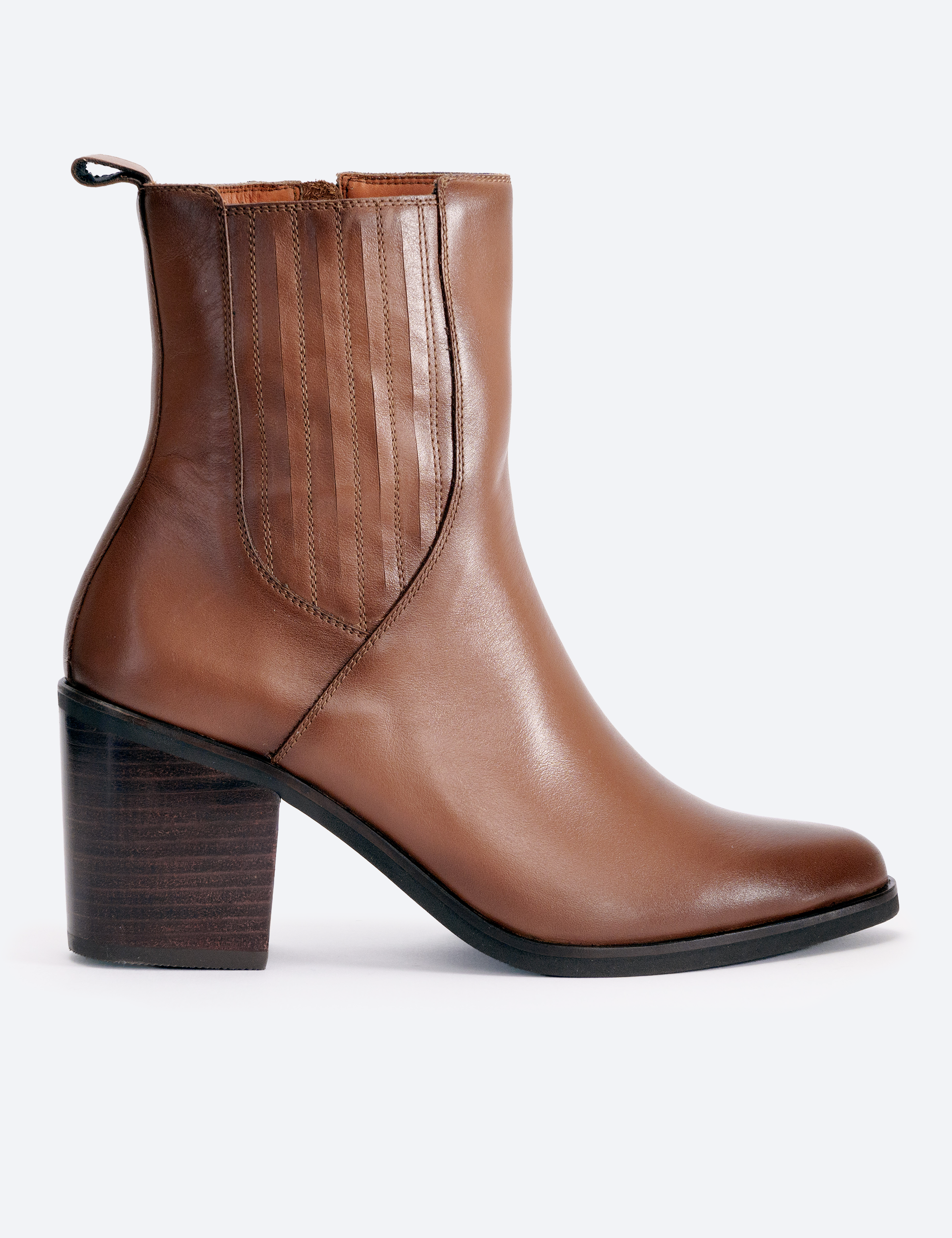 BOTINES ATENAS ALMENDRA