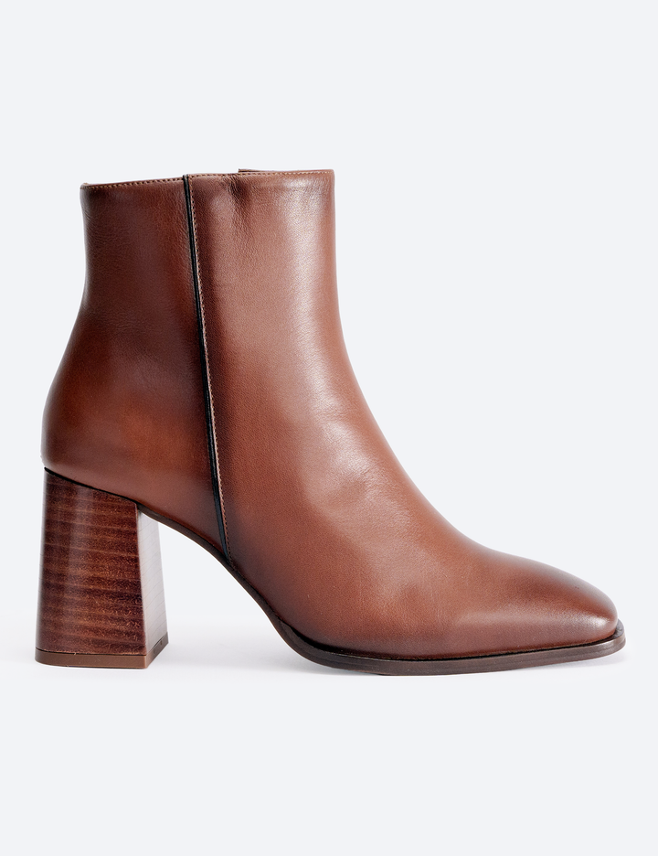 BOTINES RUMANIA ALMENDRA