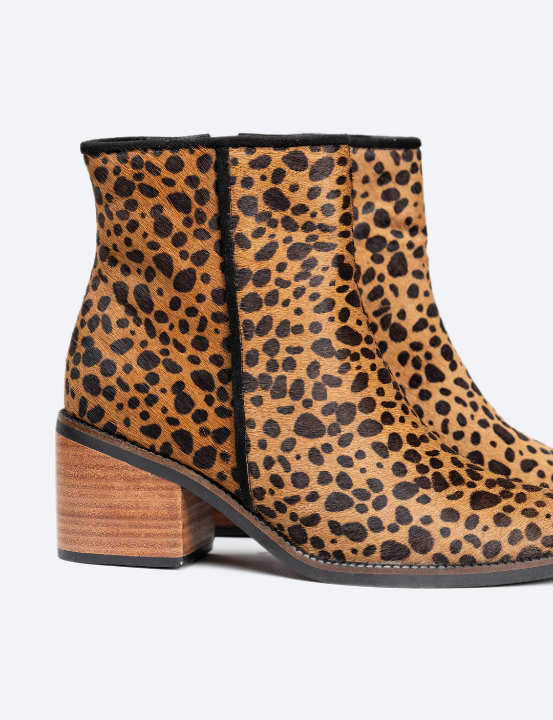 BOTIN ATLANTA ANIMAL PRINT