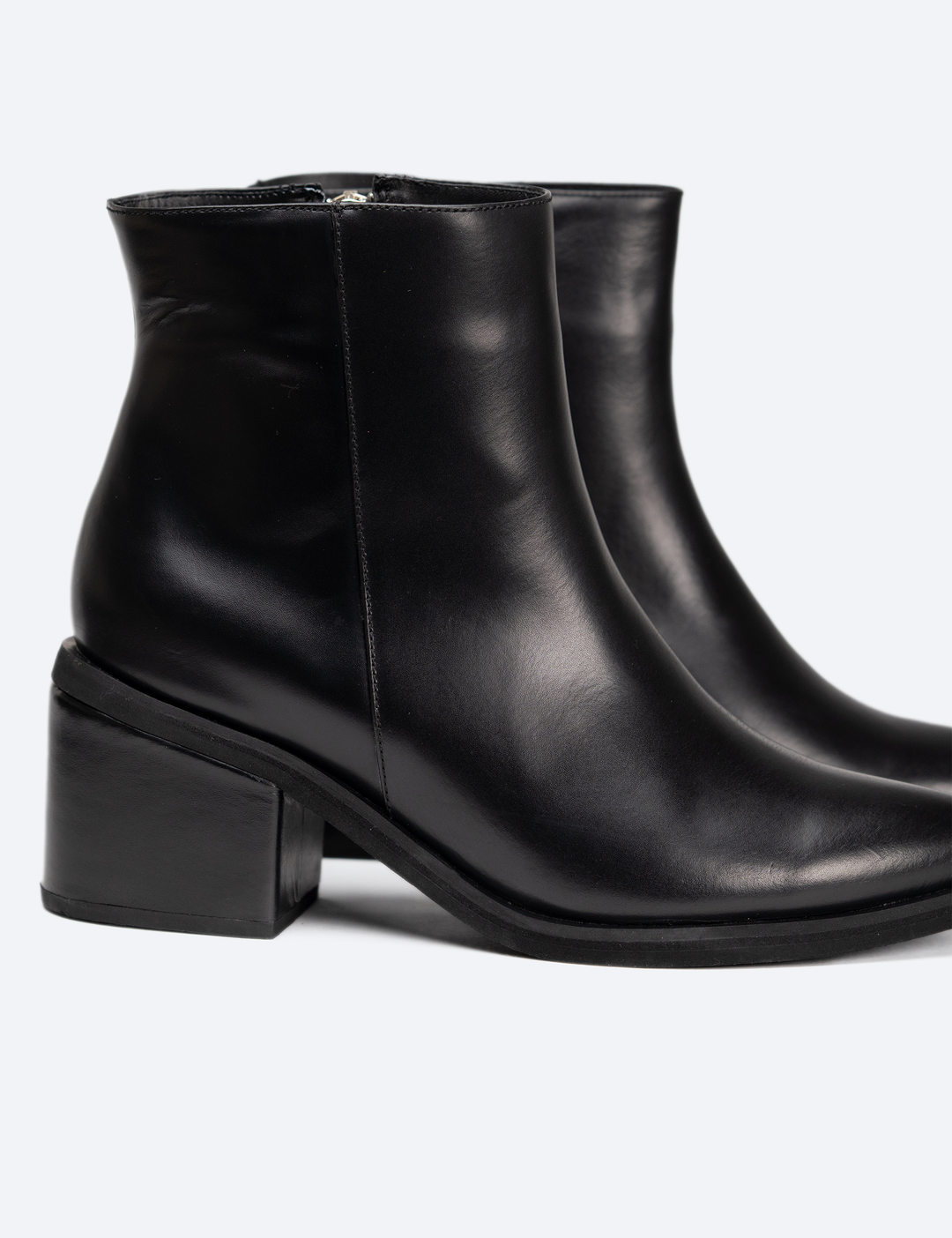 BOTIN ATLANTA NEGRO