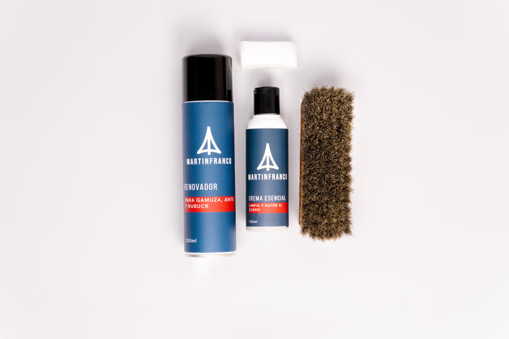 COMBO 1 : Renovador - Crema Esencial - Shoe Cream Marrón Claro - Cepillo Crin